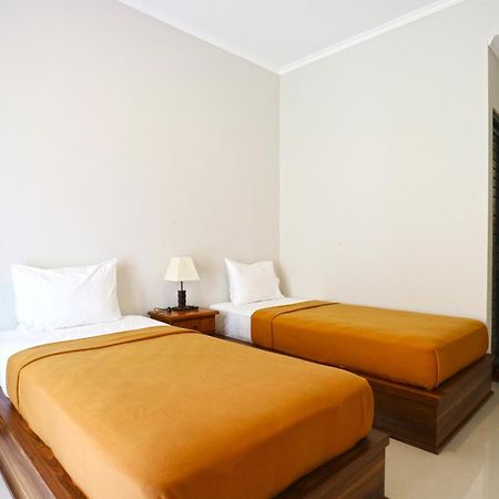 קוטה לומבוק Taste Of Bali Hostel מראה חיצוני תמונה