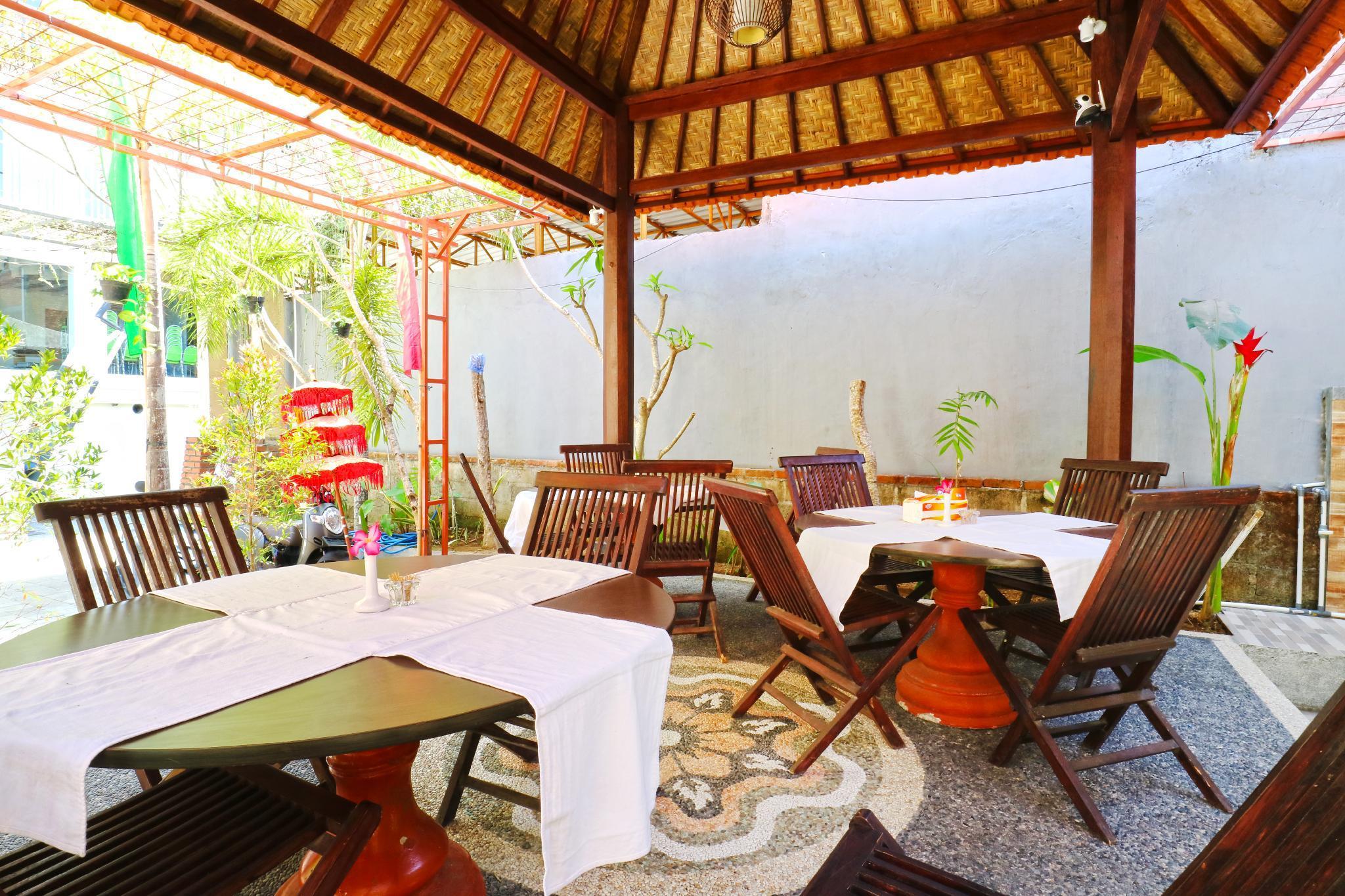 קוטה לומבוק Taste Of Bali Hostel מראה חיצוני תמונה