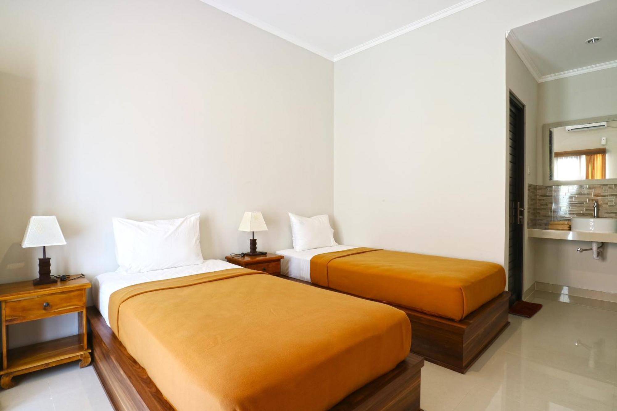 קוטה לומבוק Taste Of Bali Hostel מראה חיצוני תמונה