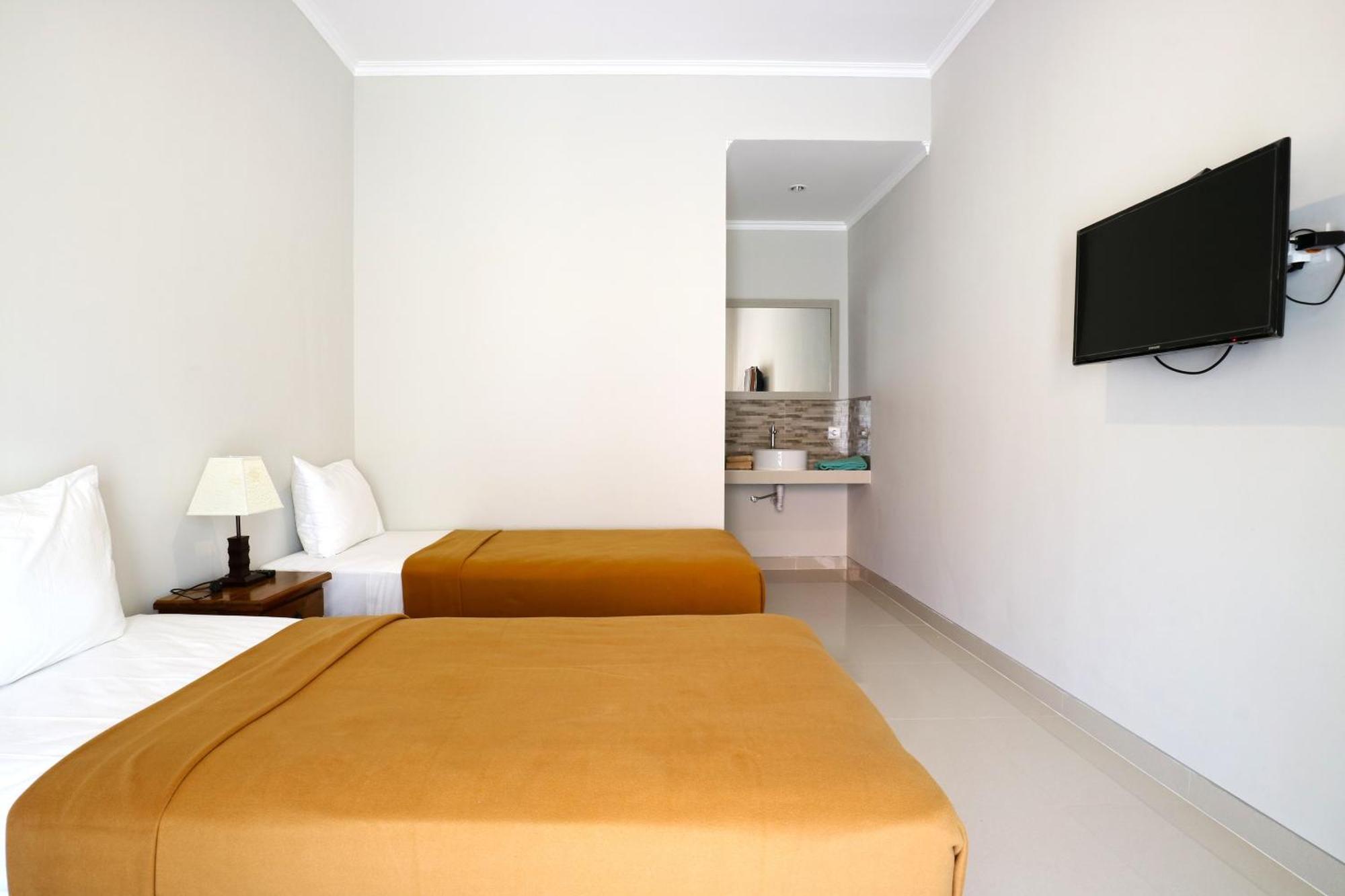 קוטה לומבוק Taste Of Bali Hostel מראה חיצוני תמונה