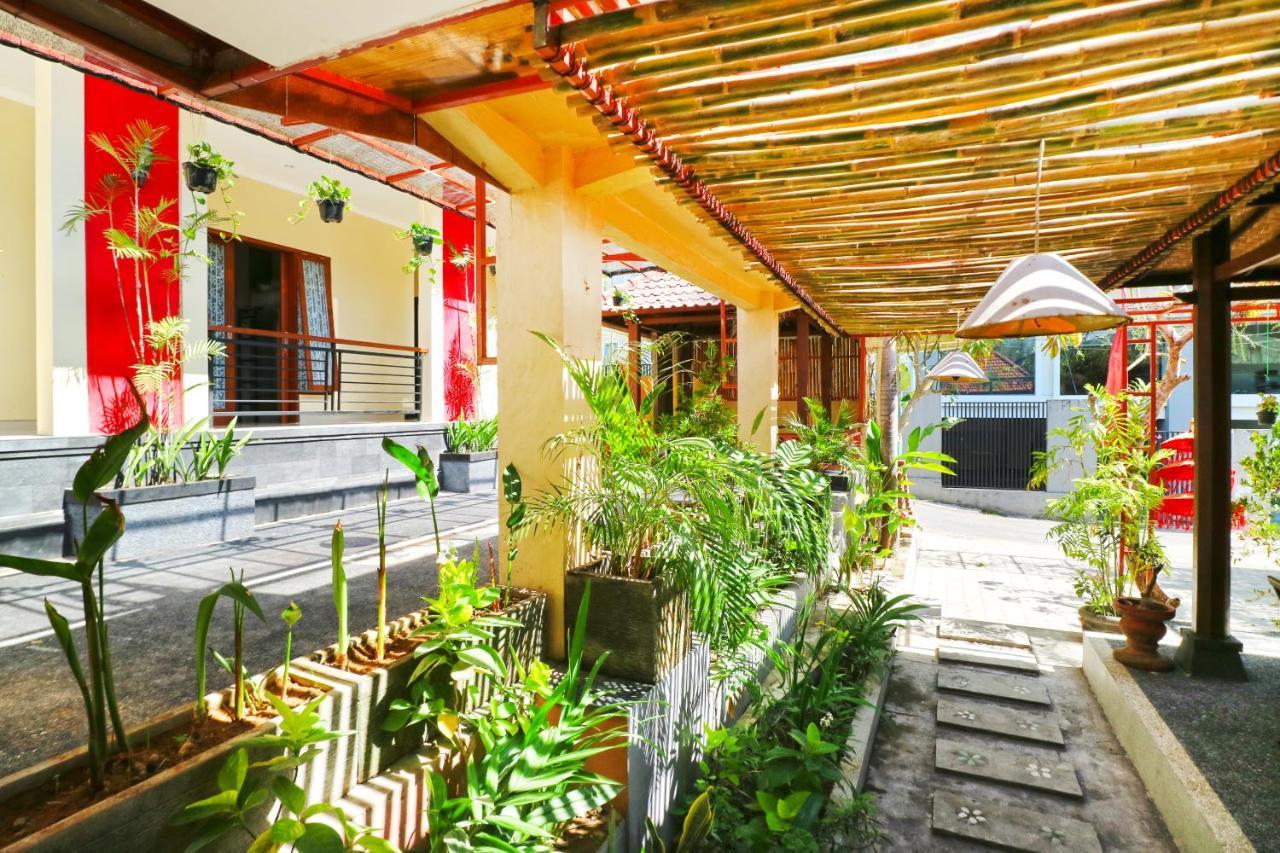 קוטה לומבוק Taste Of Bali Hostel מראה חיצוני תמונה