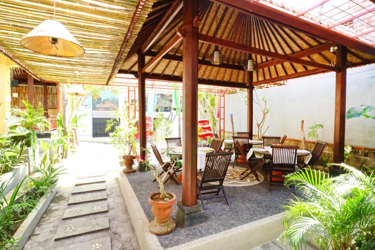 קוטה לומבוק Taste Of Bali Hostel מראה חיצוני תמונה