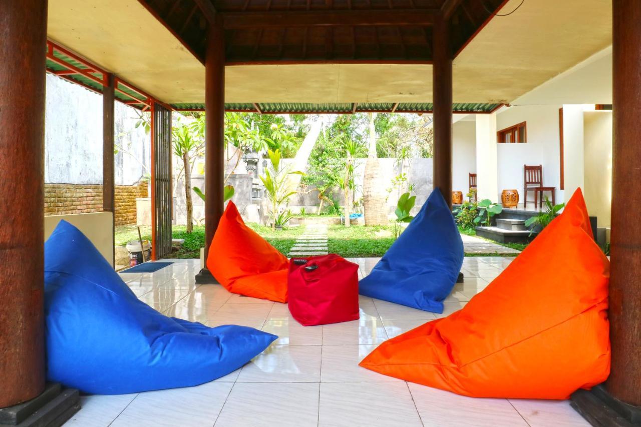 קוטה לומבוק Taste Of Bali Hostel מראה חיצוני תמונה